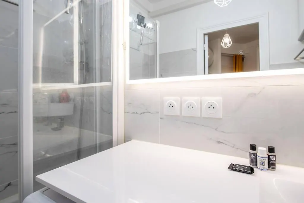 Vertus - Cozy Apartment In The Marais Neighborhood Paris France