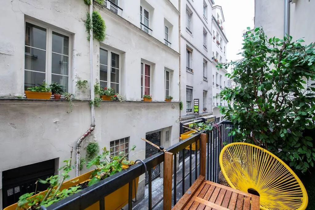 Vertus - Cozy Apartment In The Marais Neighborhood Paris 0*,  France