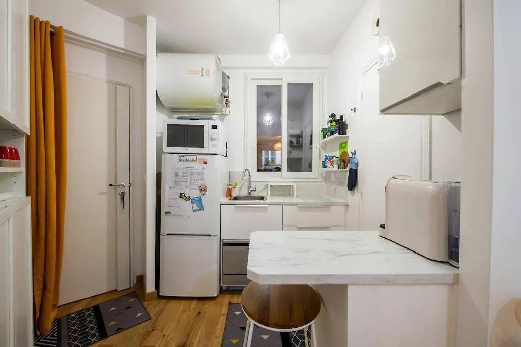 Vertus - Cozy Apartment In The Marais Neighborhood Paris
