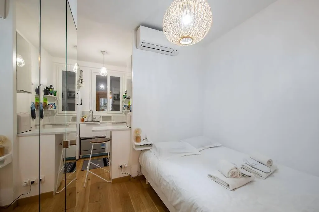 Vertus - Cozy Apartment In The Marais Neighborhood Parigi 0*,  Francia
